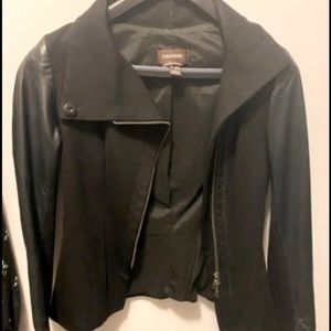 Danier leather sleeve jacket